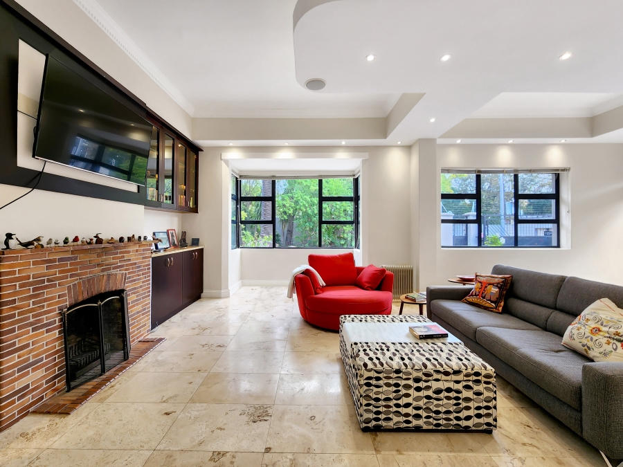 4 Bedroom Property for Sale in Rondebosch Western Cape